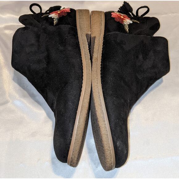 Comfortview The Sienna Women's Vegan Black Suede Embroidered Booties Size 10 W - Picture 6 of 11